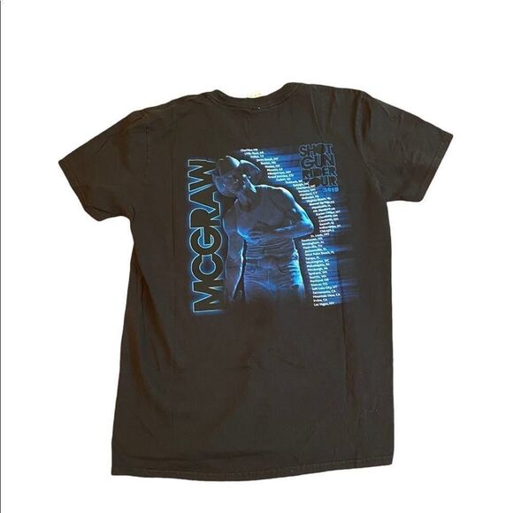 Ladies Tim McGraw Concert T-shirt size medium - Picture 1 of 4